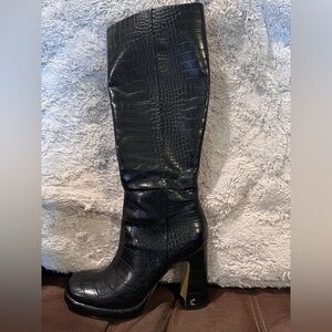 Sam Edelman Black Croc-Embossed Heeled Boots